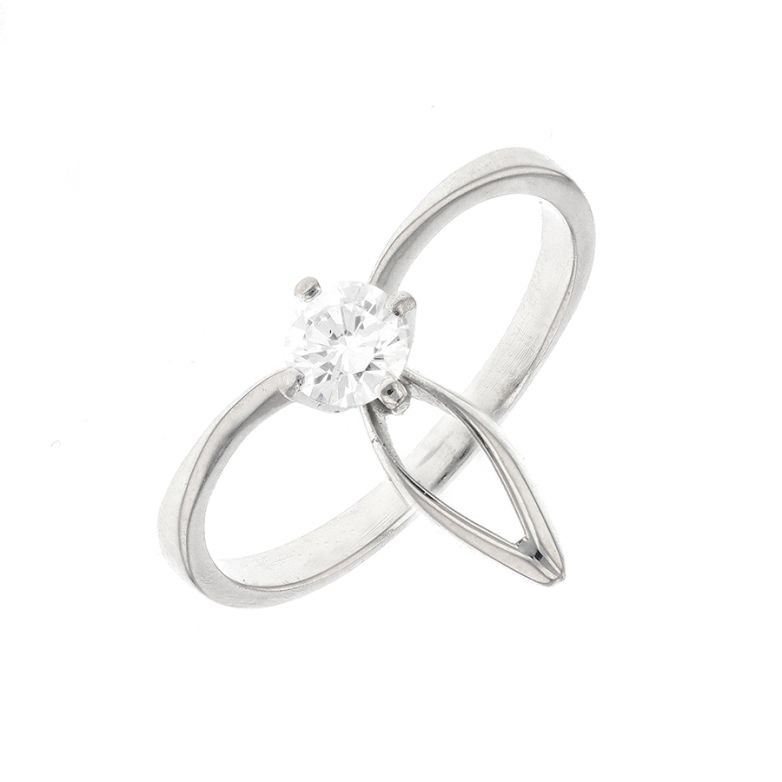 Acheter Solitaire diamant 0.30 carat or blanc 2.70g Comme neuf - 850,00 € Solitaire diamant 0.30 carat or blanc 2.70g Comme neuf - reconditionné disponible sur Gemme Les Bijoux